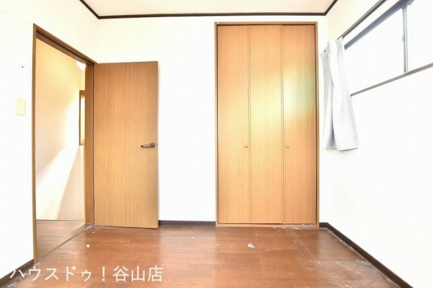 収納 桜島が見える和田団地の売家の2階洋室4.5帖の収納