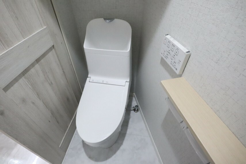 トイレ トイレ［2023年11月16日撮影］