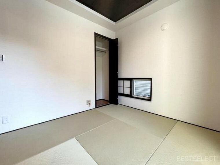 和室 高温多湿の日本の気候に適した和室。調湿機能のある畳が快適な空間を維持してくれます:和室4.5帖