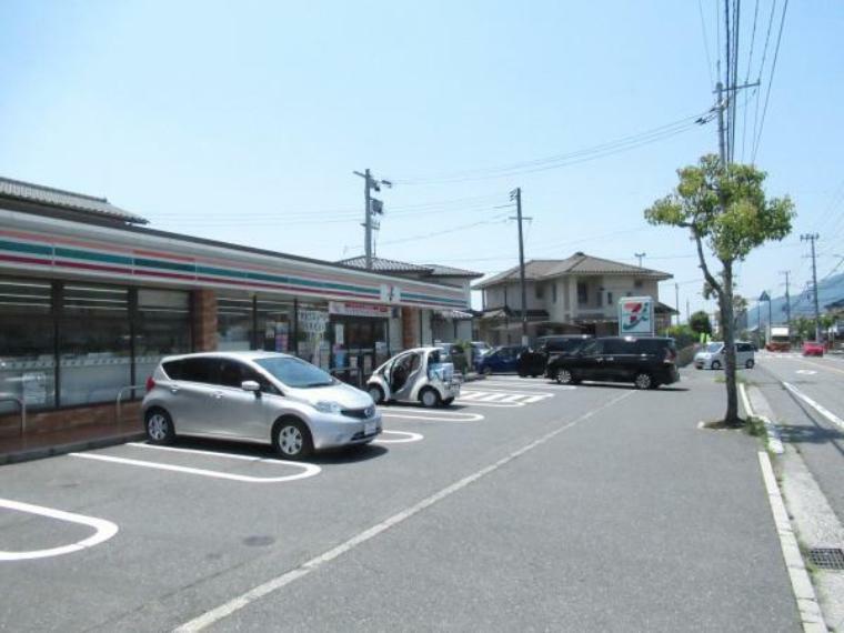 コンビニ 【コンビニ】セブンイレブン廿日市阿品店まで徒歩約10分（約800m）です。