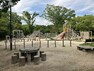 公園 東京ドームの約3.2倍広さをもつという都市計画公園です。広々とした公園内には、修景池やフィールドアスレチックなどがあり、様々な体験をすることができます。