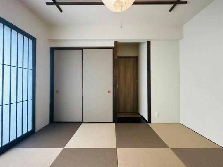 和室 6.0帖の和室は、琉球畳を使ったオシャレな仕上がりに。