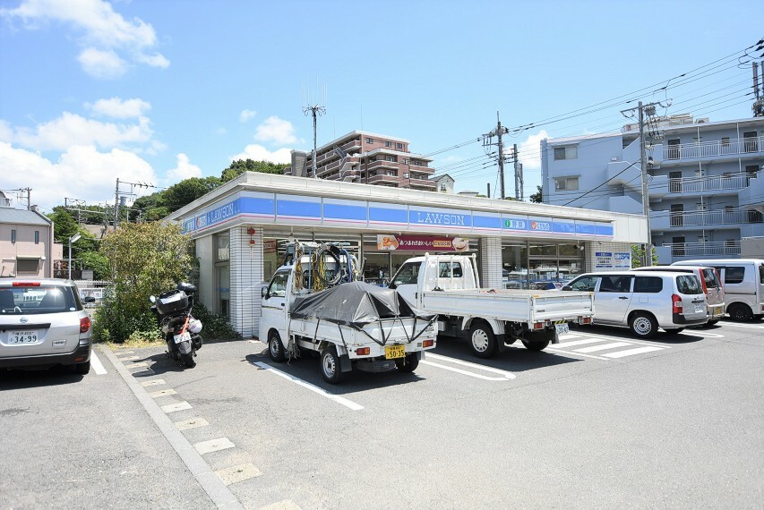 ローソン横浜上菅田町店