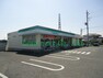 コンビニ 【コンビニエンスストア】ファミリーマート　前橋上新田店まで652m