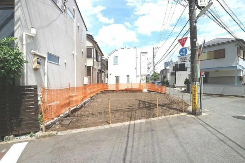 現況写真 第一種低層住居専用地域の閑静な住宅街