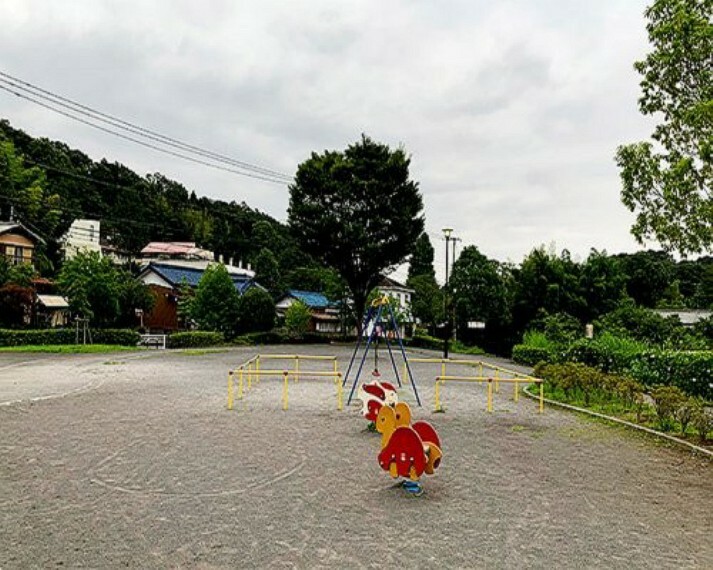 公園 【公園】上小山田みつやせせらぎ公園まで343m