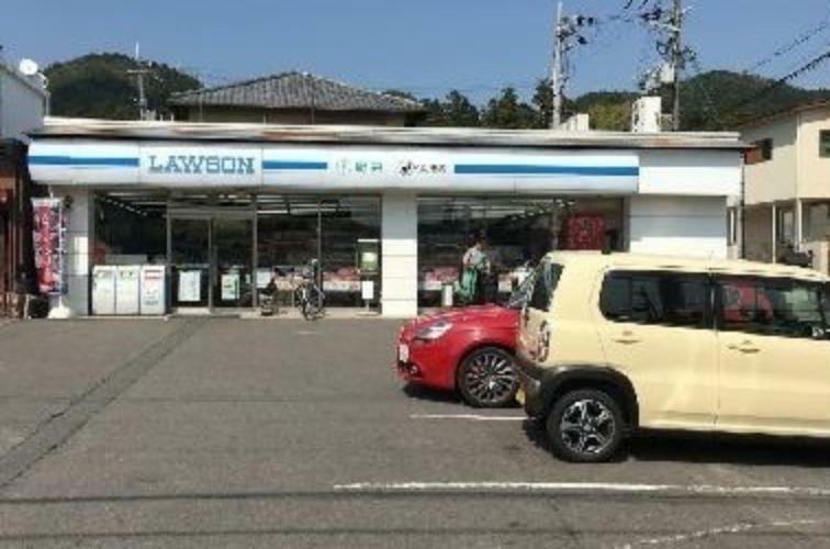 コンビニ ローソン御陵原西店