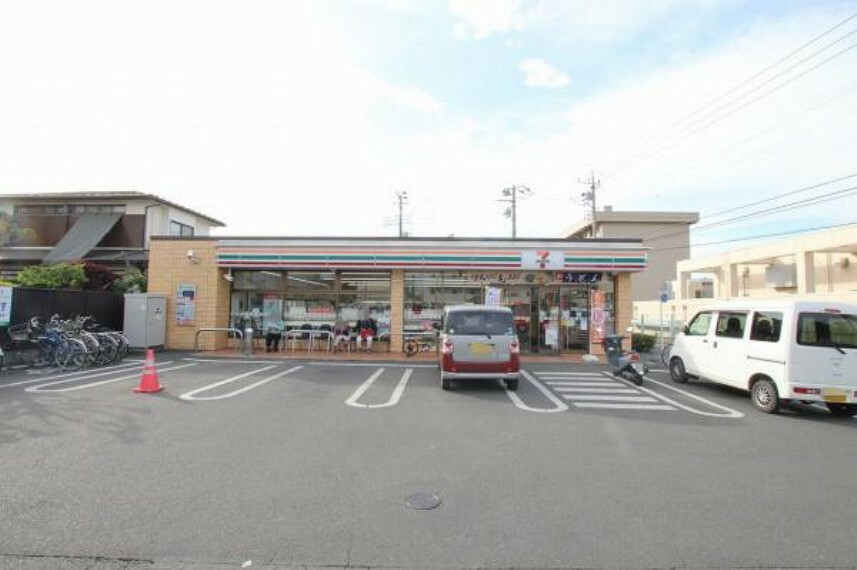 コンビニ セブンイレブン相模原相武台小前店まで約229m