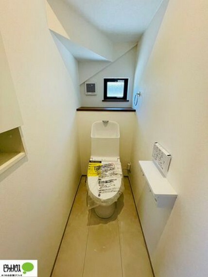 トイレ 1・2階ウォシュレットトイレ完備。