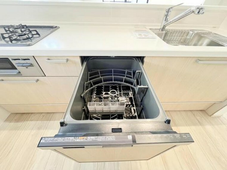 キッチン 人気の食器洗い乾燥機付システムキッチン。