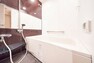 浴室 浴室（画像はCGにより家具等の削除、床・壁紙等を加工した空室イメージです。）
