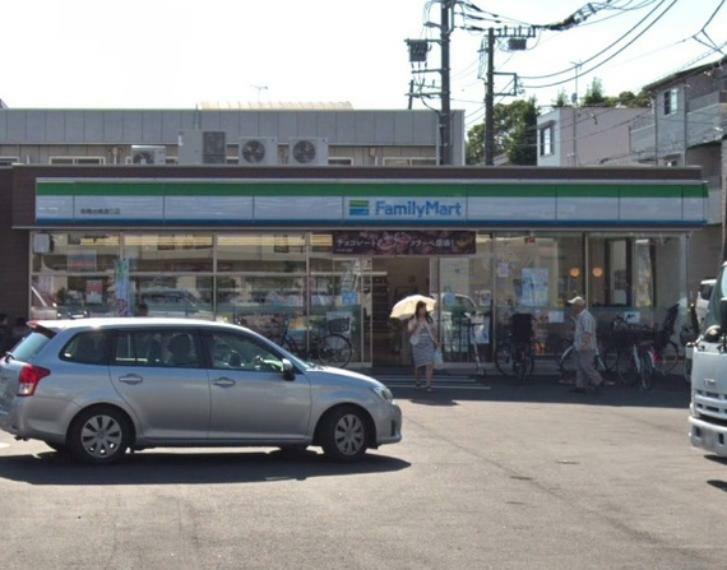 コンビニ ファミリーマート板橋台橋通り店