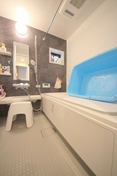 ■くつろぎの1坪浴室、追炊き機能＆浴室乾燥暖房機付き