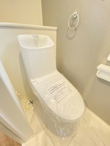 トイレ 水栓周りに水垢が溜まりにくい構造！お掃除の回数も減らせそうですね！