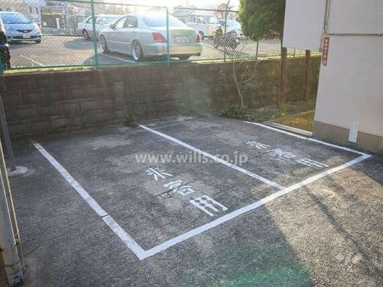 駐車場 来客用駐車場