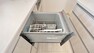 キッチン ビルトインタイプの食洗機。食器を一度にまとめて洗えてとても便利です。