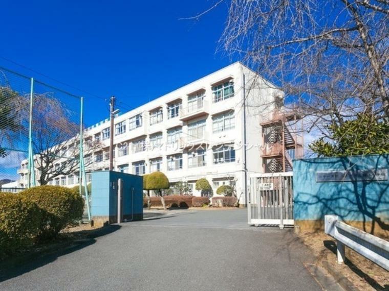 中学校 八王子市立館中学校