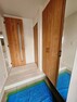 玄関 散らかりがちな玄関スペースはトールサイズの下足収納を完備でいつでもスッキリとした空間を保てます