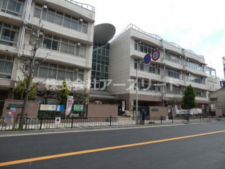 小学校 【小学校】豊中市立大池小学校まで817m