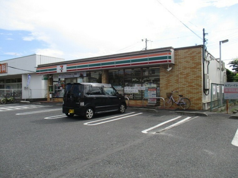 コンビニ セブンイレブン桶川泉1丁目店