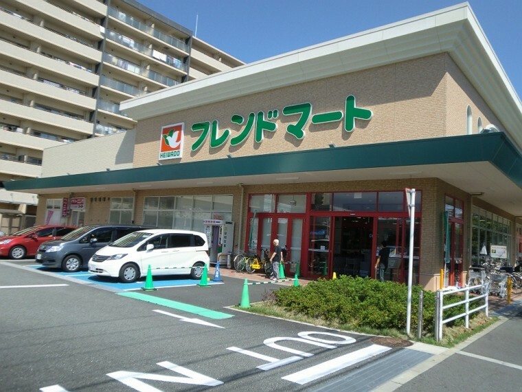 スーパー 【スーパー】フレンドマート尼崎水堂店まで520m