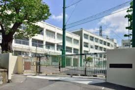 中学校 【中学校】横浜市立戸塚中学校まで2464m