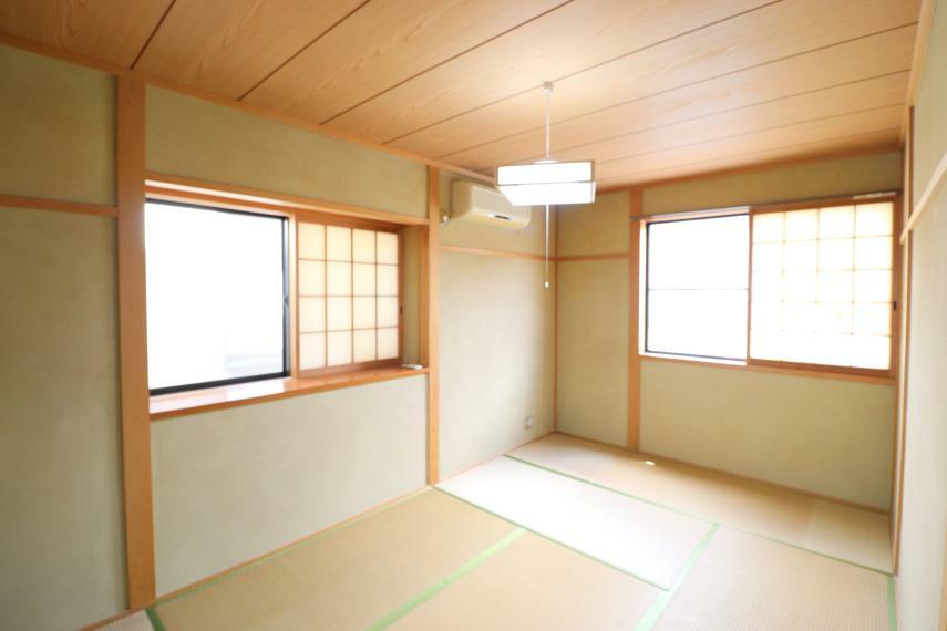 和室 和室は7.2帖　2ヶ所窓あり風がよく通ります