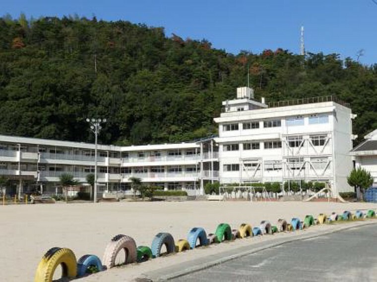 広島市立上温品小学校（約1,190m）