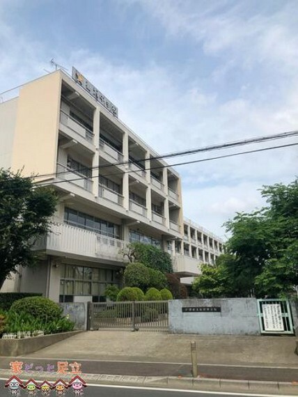 中学校 戸田市立喜沢中学校 徒歩6分。