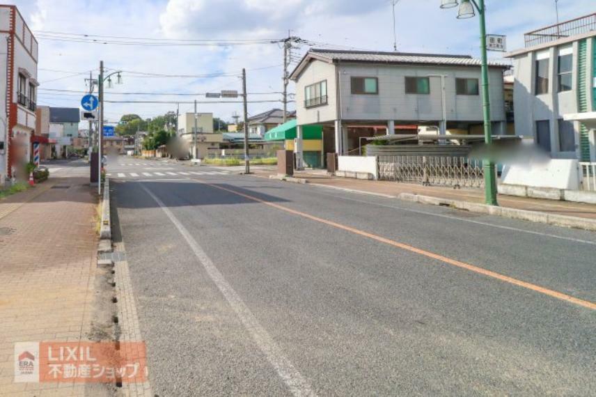 現況写真 【前面道路】道の広さ日当たりなど、ぜひ現地もご確認ください。