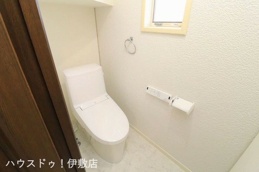 トイレ 【トイレ】ウォシュレット機能のトイレへ新調済み