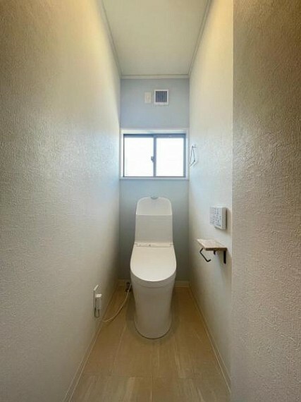 トイレ 快適機能がいっぱいの使いやすさにこだわったシャワートイレです。