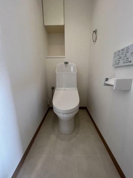 トイレ トイレ新品交換済み！ 快適な温水洗浄便座。