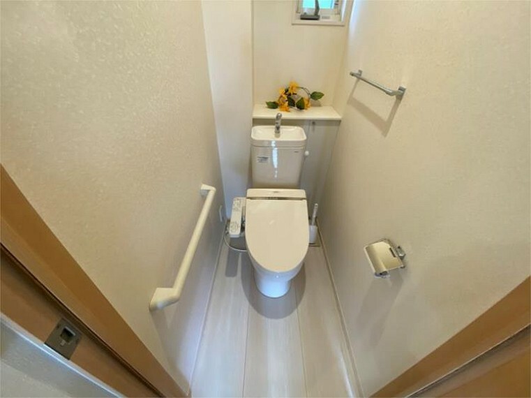 トイレ 温水洗浄便座の1Fトイレ
