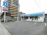 コンビニ ローソン座間駅前店まで約197m