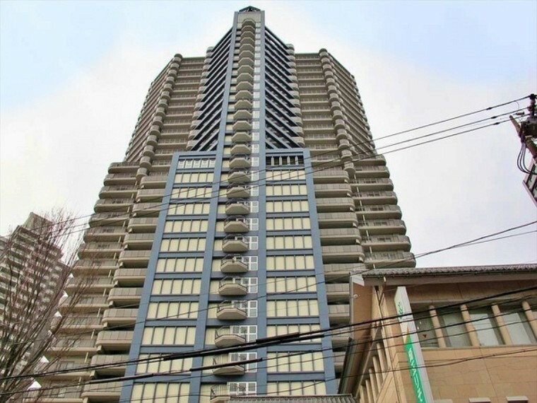 所沢スカイライズタワー 14階