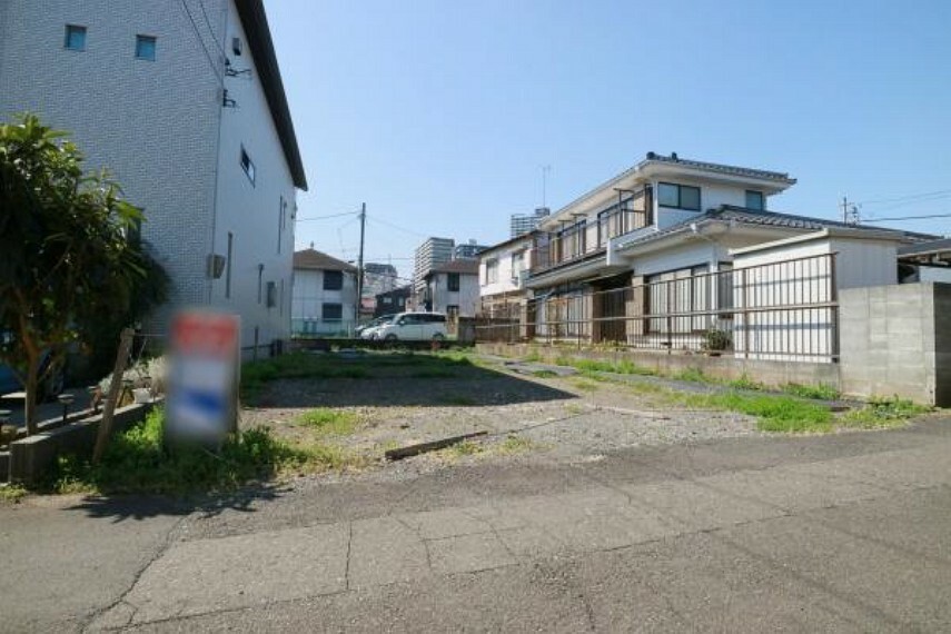 現況写真 西武池袋・新宿線「所沢」駅まで徒歩5分。建築条件無しにつきお好きなハウスメーカーで建築できます。