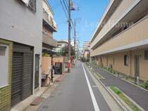 間口約11.7mの開放的な区画。第一京浜に出やすい立地で車でのアクセスも良好です！