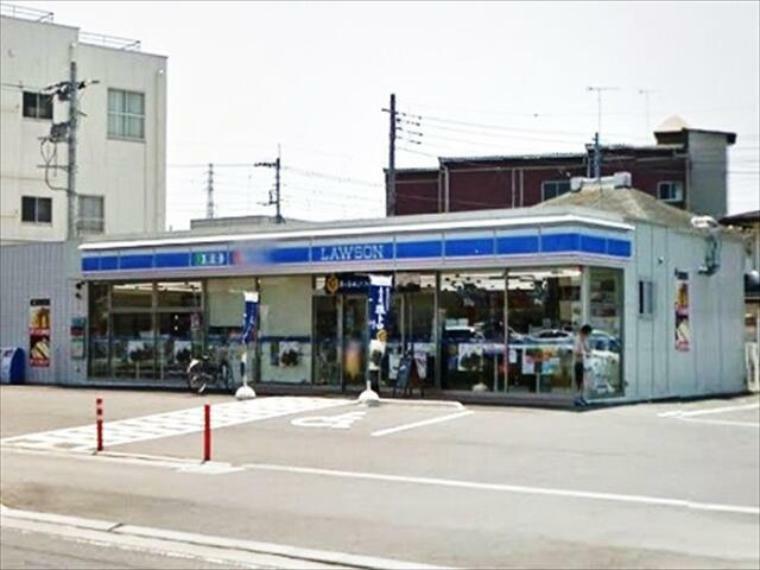 コンビニ 【コンビニエンスストア】ローソン　熊谷上之店まで655m