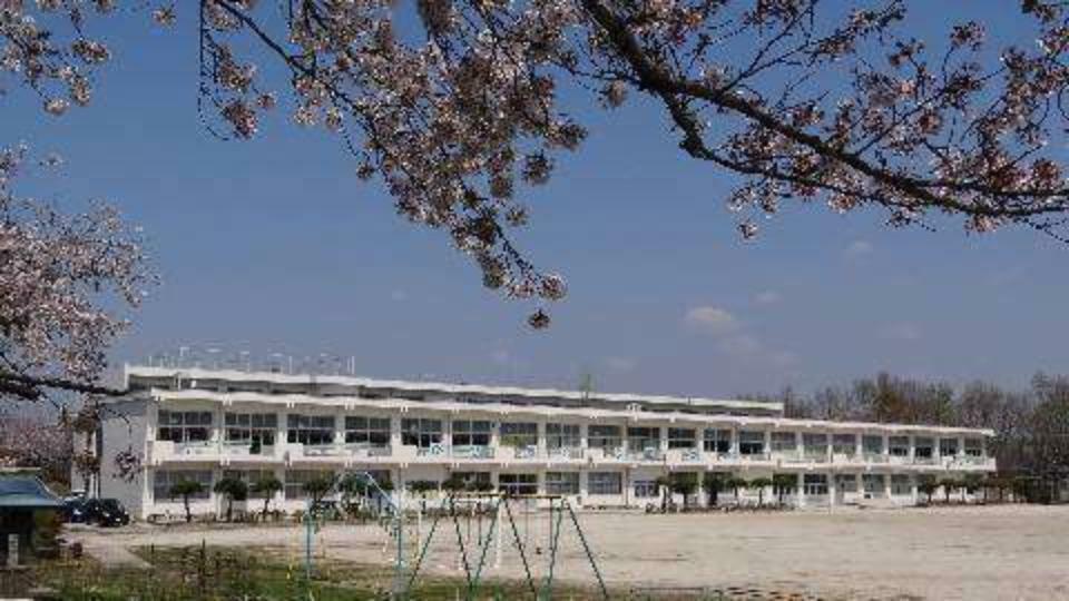 小学校 豊田市立平井小学校