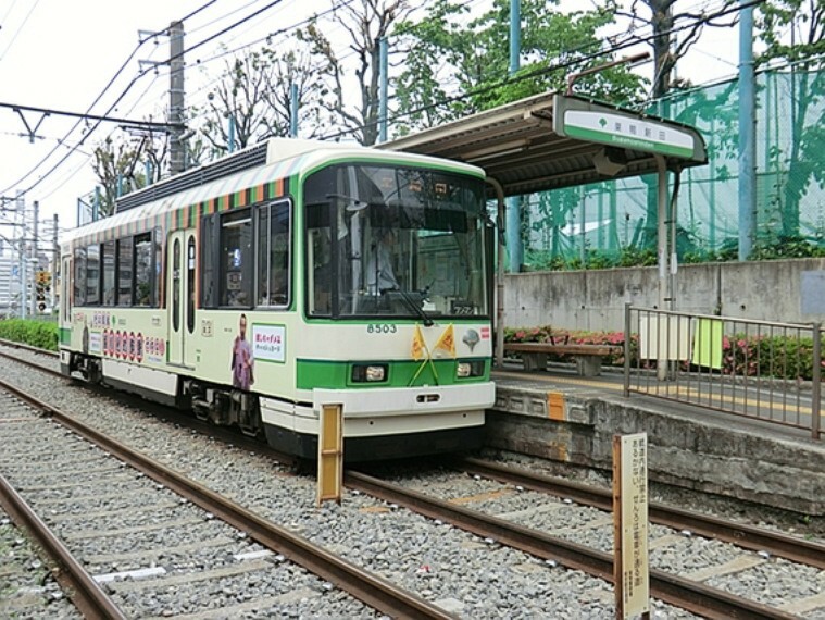 巣鴨新田駅