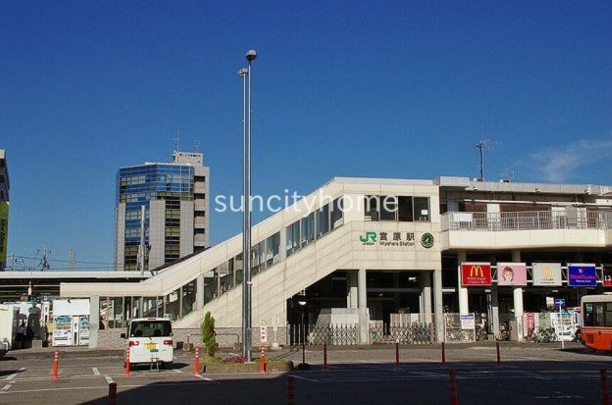 宮原駅（JR東日本 高崎線） 徒歩42分。