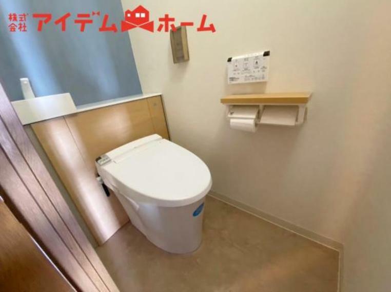 トイレ リフォーム済！ 温水での洗浄機能がついておりますので、 清潔かつ衛生面も安心です。