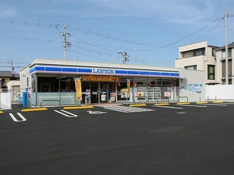 コンビニ ローソン緑区桶狭間北二丁目店