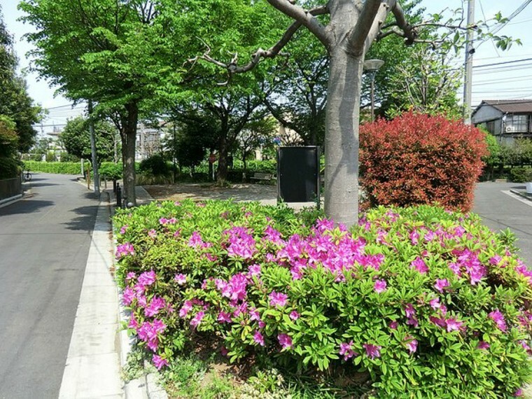 さんかく公園