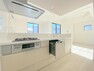 キッチン ■家事負担の軽減できるビルトイン食洗機＆浄水器付きシステムキッチン
