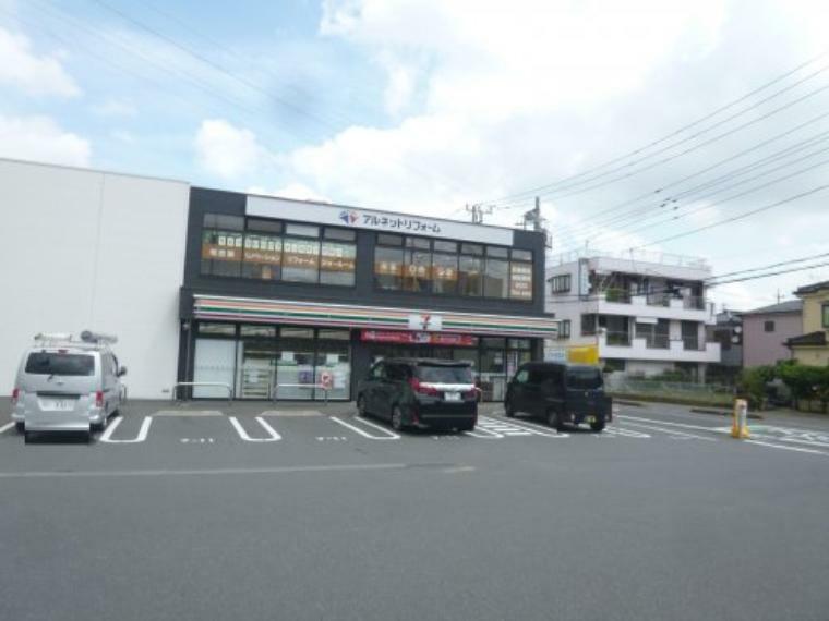 コンビニ 【コンビニエンスストア】セブンイレブン 越谷西方店まで500m