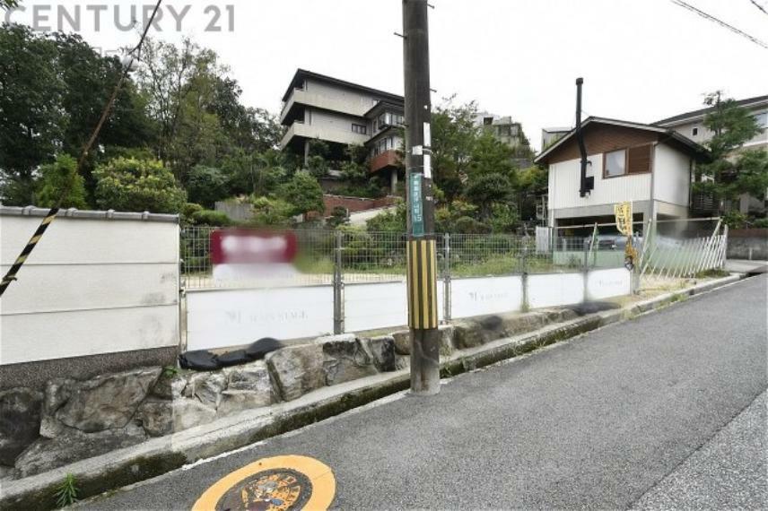 現況写真 前面道路含む現地写真