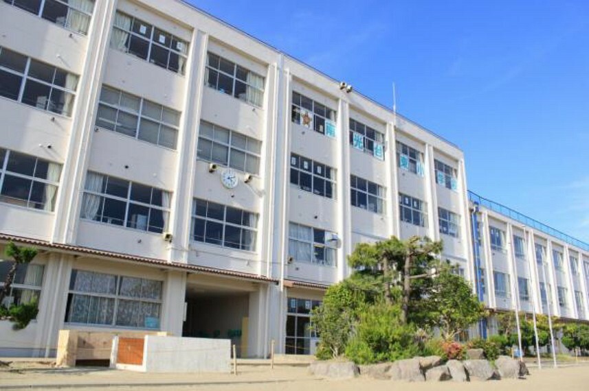 小学校 南光台小学校（徒歩18分）1391m