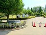 公園 【ぼうさいの丘公園】　トランポリンがあります。浅い池や小さな噴水もあり子供に人気です。駐車場もあります。